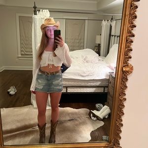 Meet your Posher, Hannah